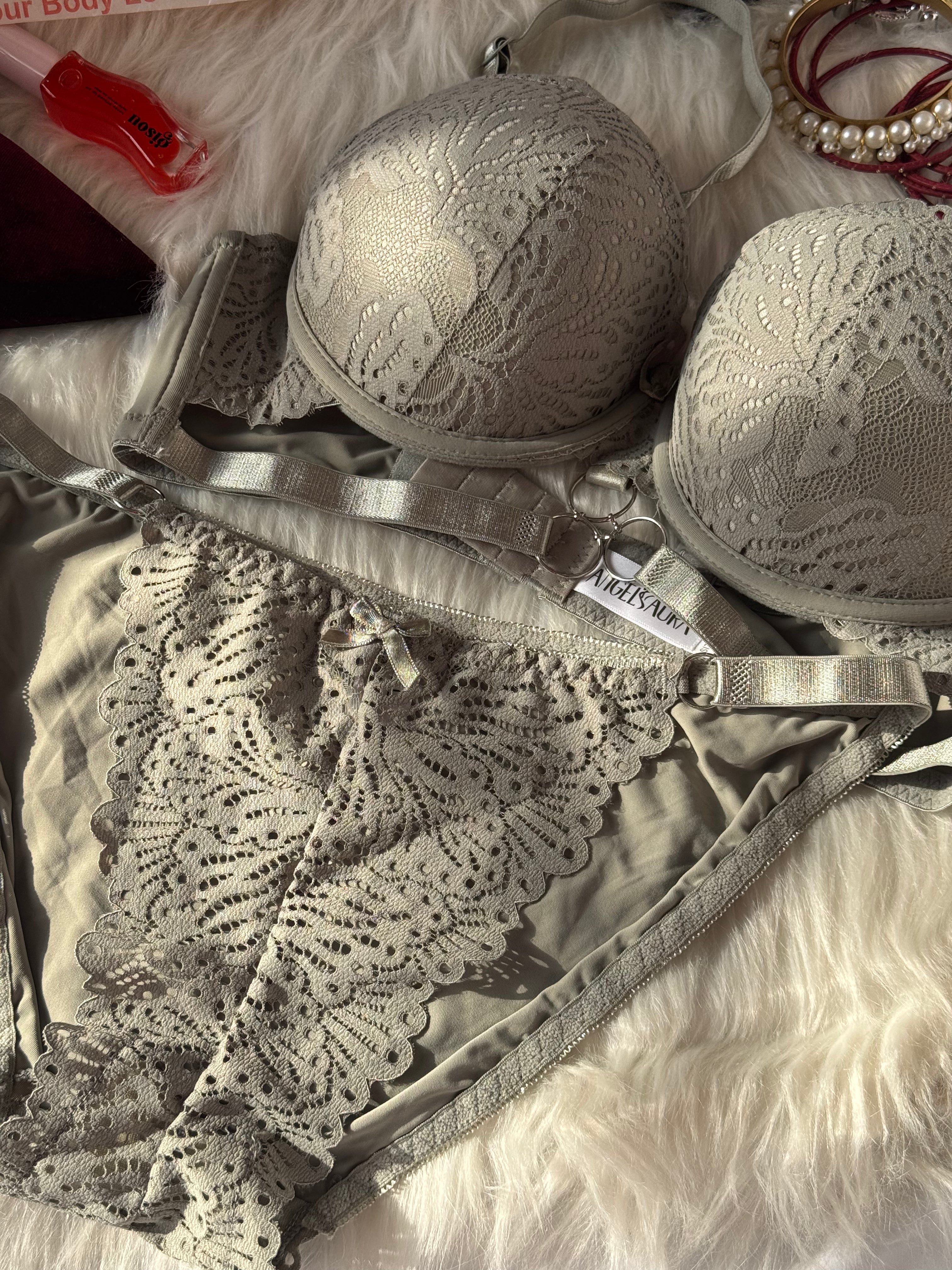 Cup Elegant Lacy Double Padded Bra & Panty Set