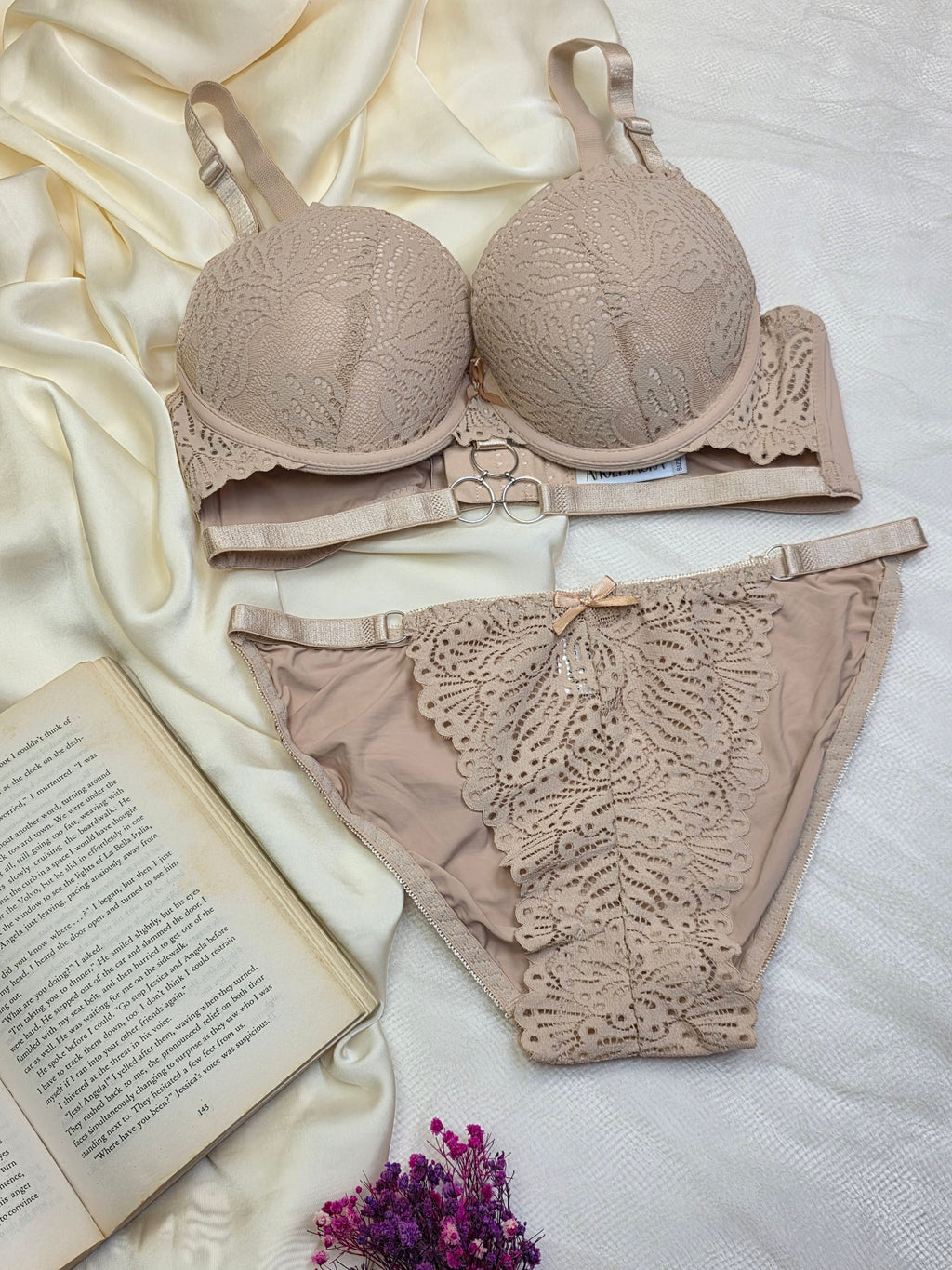 Cup Elegant Lacy Double Padded Bra & Panty Set