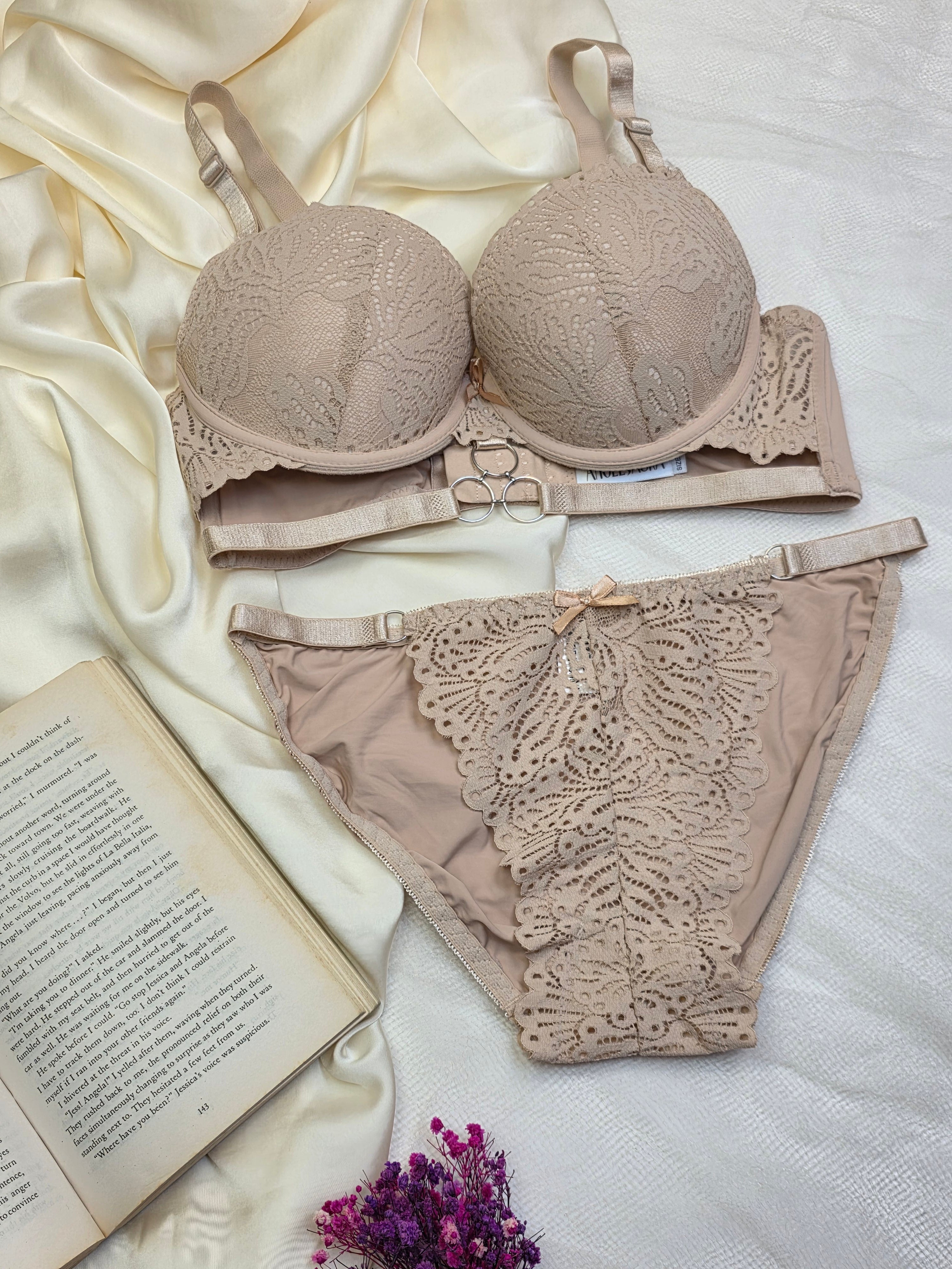 Cup Elegant Lacy Double Padded Bra & Panty Set